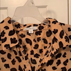Cheetah print shirt